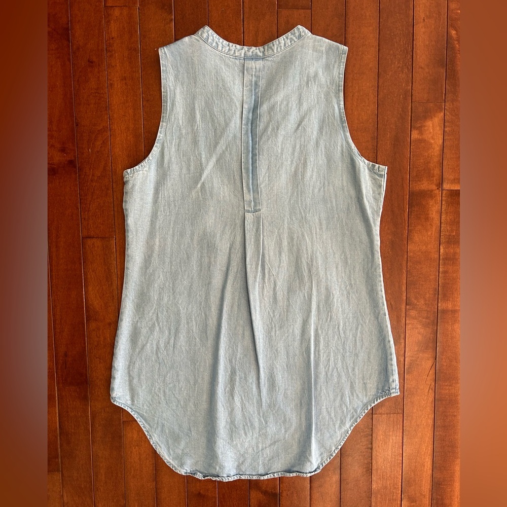 Soft Surroundings 100% Tencel Chambray Sleeveless Tunic Top Size XS - Picture 3 of 8